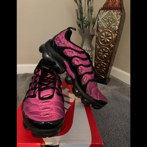 Nike Air Vapor Max Plus Active